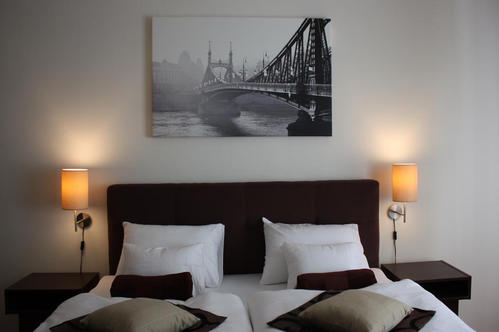 Opus Prime Apartment Budapest Exterior foto